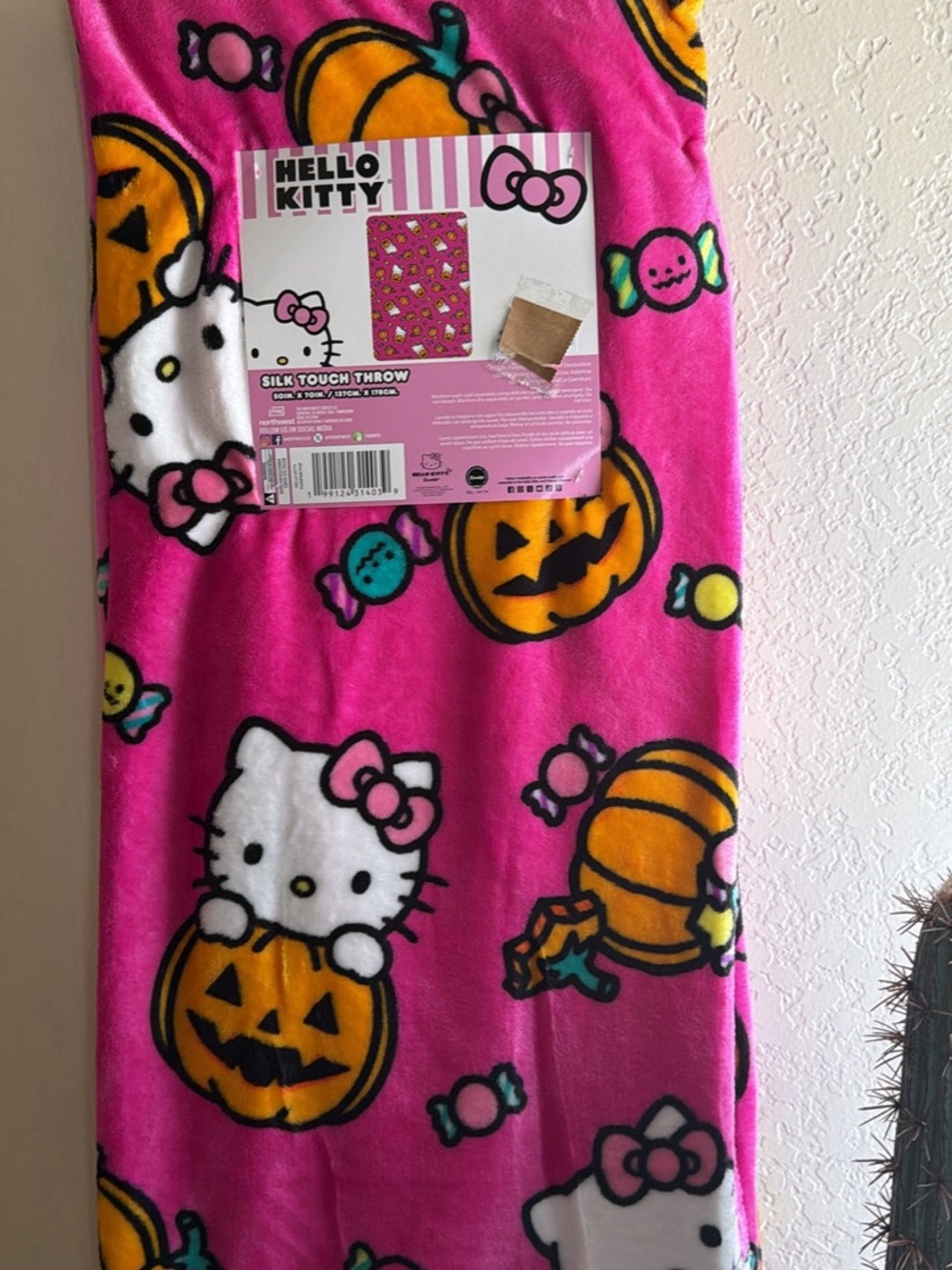 Hello Kitty Pink Halloween Pumpkin Candy Silk-Touch Throw